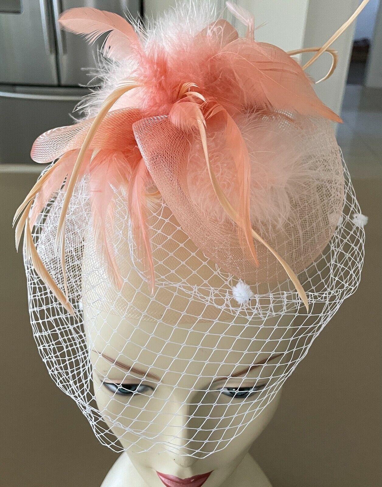 HAIR FASCINATOR Peach Colour Clip On Feather & Net Trim Ladies Headband One Size