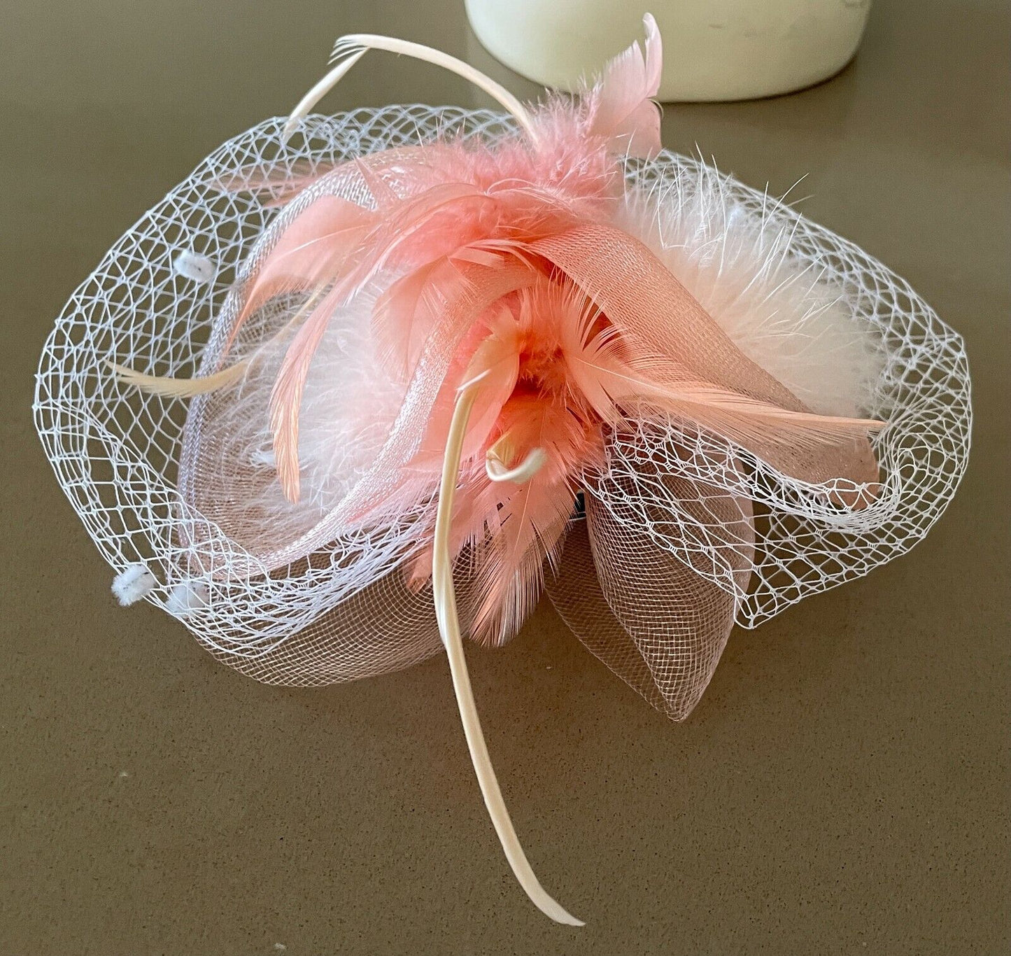 HAIR FASCINATOR Peach Colour Clip On Feather & Net Trim Ladies Headband One Size