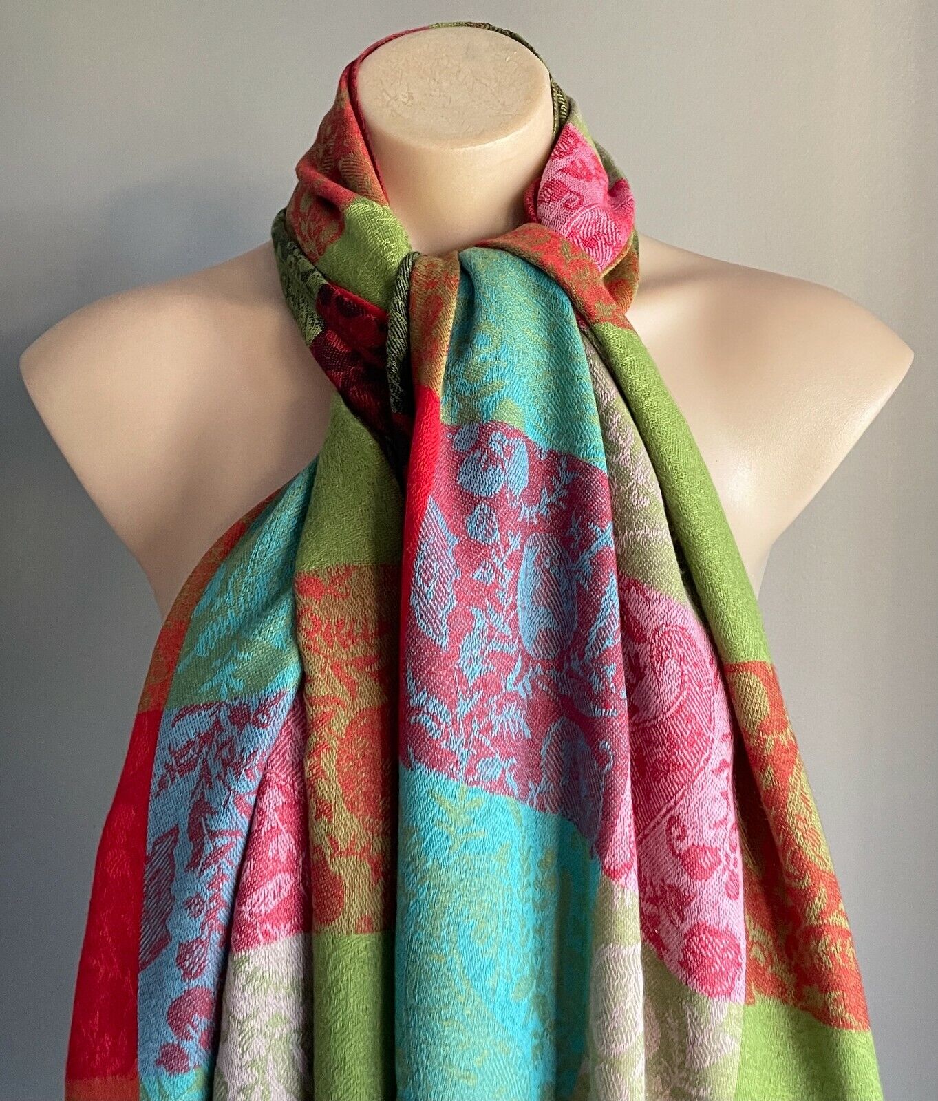 ESPRIT Scarf w Fringe Multi Colour & Print Large Check Rectangle Neck Wrap NEW