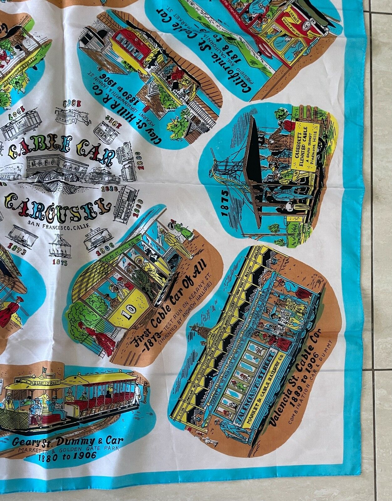 Neck SCARF SNCO SAN FRANSISCO Cable Car History Comic Souvenir MultiColoured