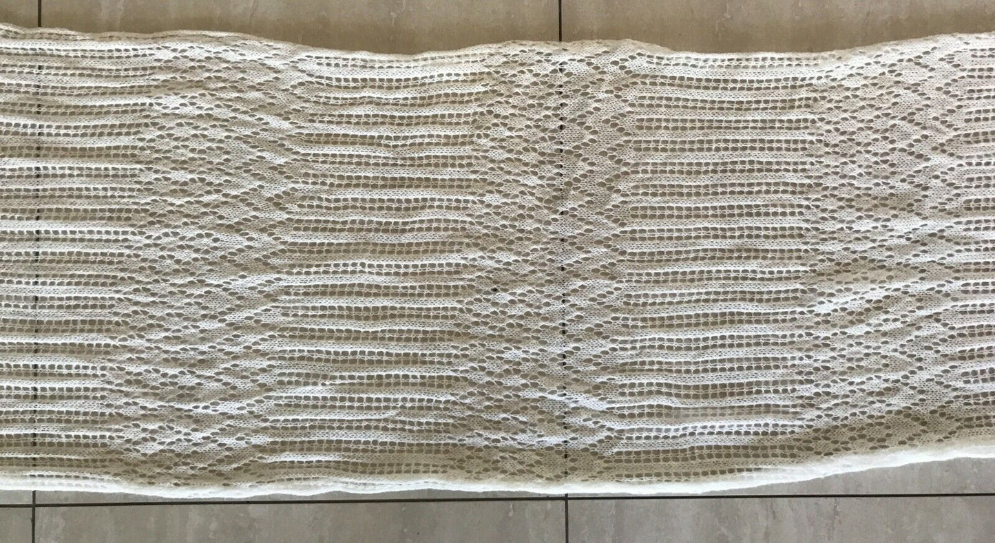 AMBER ROSE Neck Scarf Off White Decorative Knit Stitch Wide Rectangle NEW