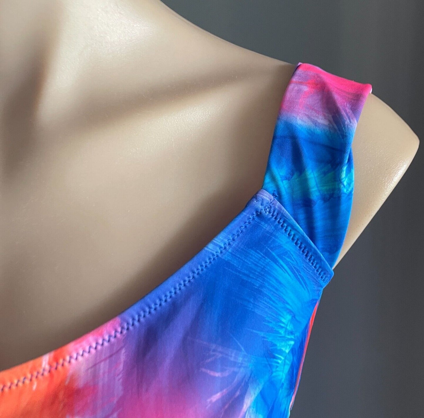 BRAS N THINGS BLUE RUBY Bikini Top Multicoloured Palms Dye Print Sz 14 Tie Front