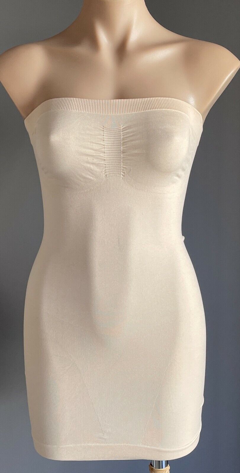 TRIUMPH Slip Dress ShapeWear Beige Seamless Strapless Mild Compression Size L
