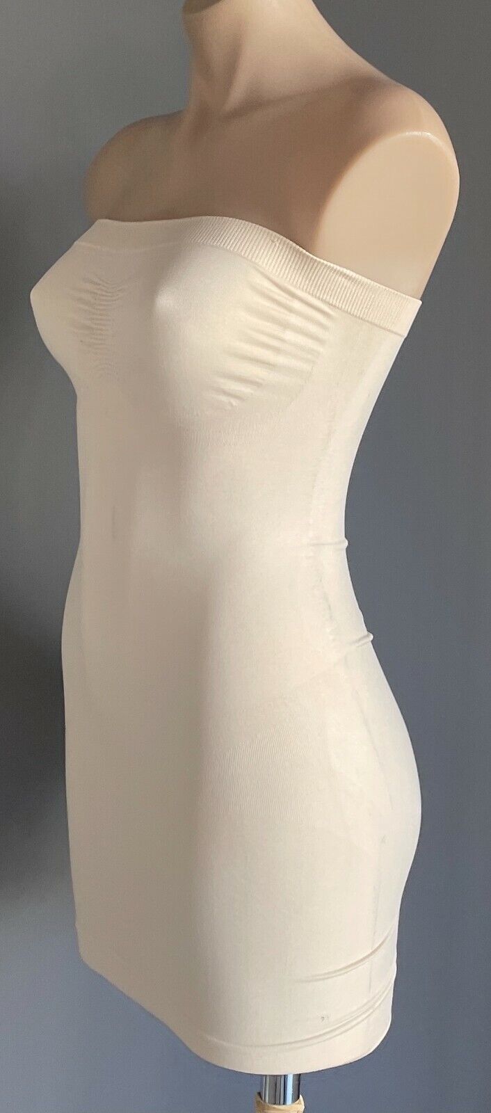 TRIUMPH Slip Dress ShapeWear Beige Seamless Strapless Mild Compression Size L