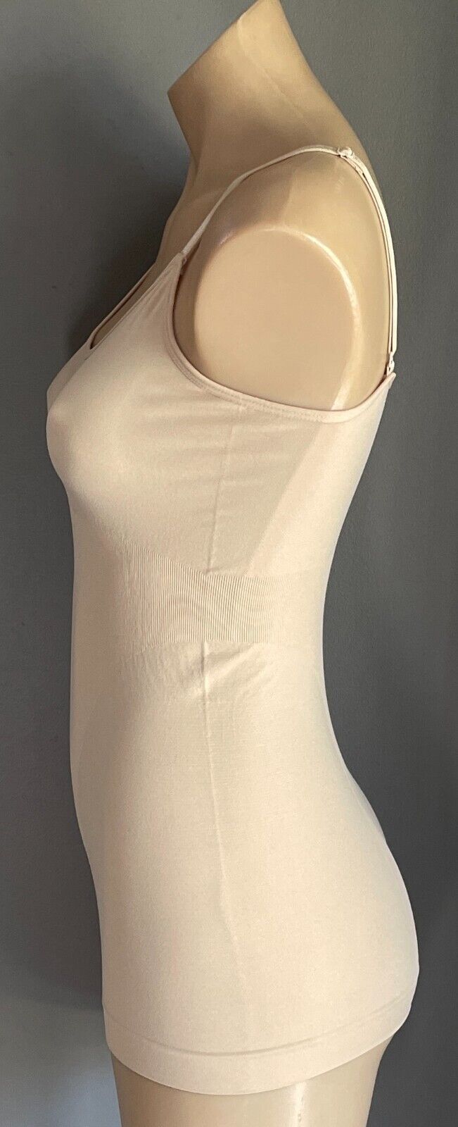 ShapeWear Tank TOP Nude Seamless Shaping Sleeveless Style Cami Camisole Size 14