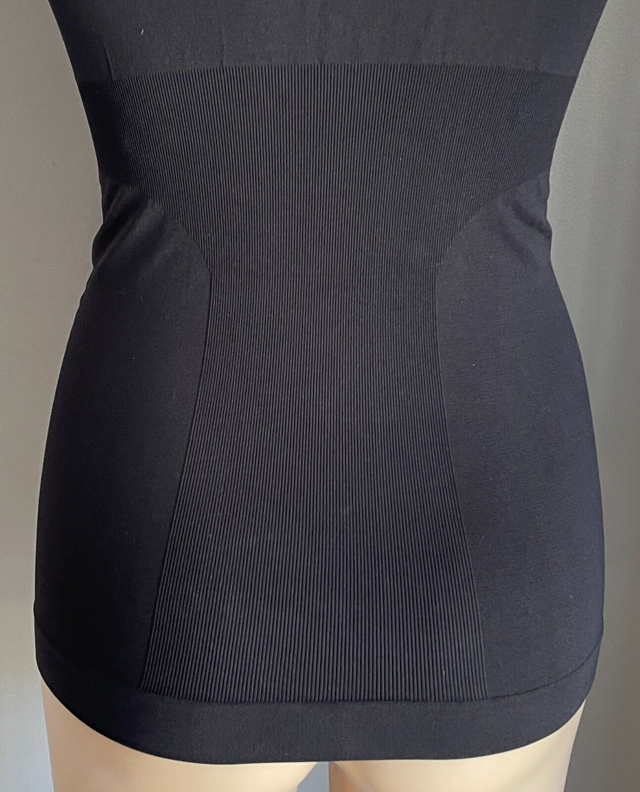 ANKO ShapeWear Tank Top Black Seamless Sleeveless Cami Camisole Sz 14 Shape Wear