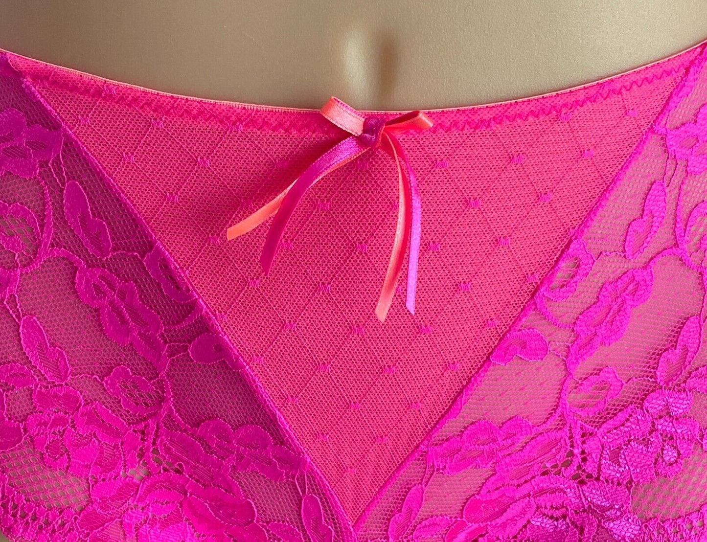 2 X KAYSER Bikini Briefs "Curve It Up" Pink Orange Trim Panties ONLY Size 18 NEW