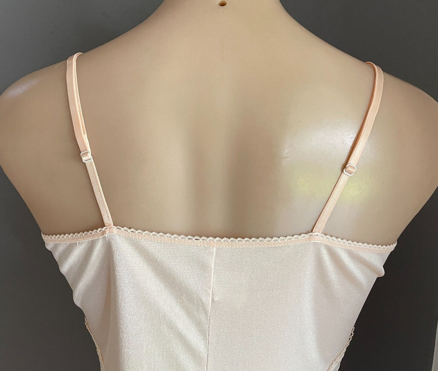 XQUISITE Bodysuit Beige Nylon & Lace Sleeveless Teddy Size 14 NEW ZEALAND