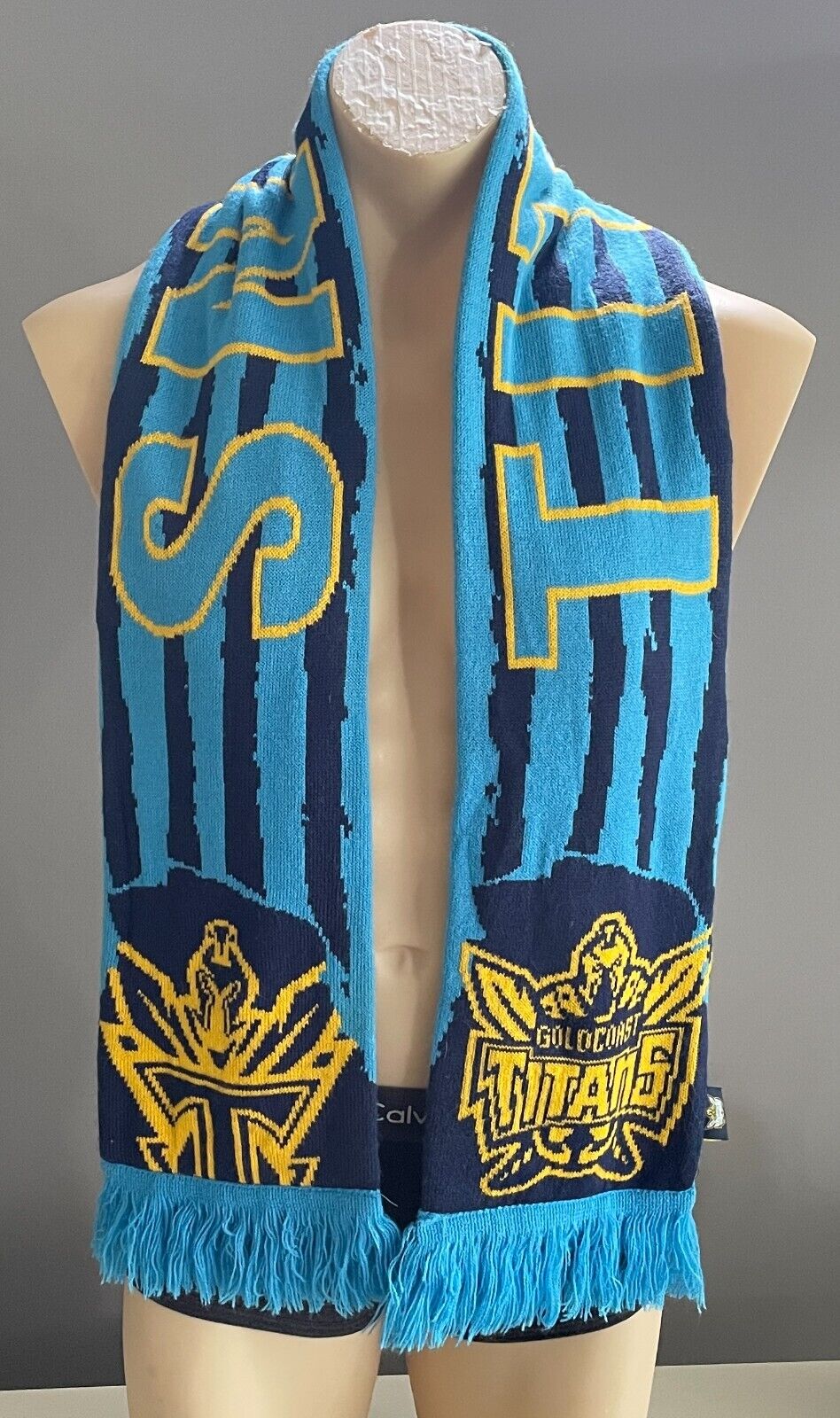 Fan Scarf GOLD COAST TITANS NRL Blue & Yellow Knit Supporter Scarf Fringed