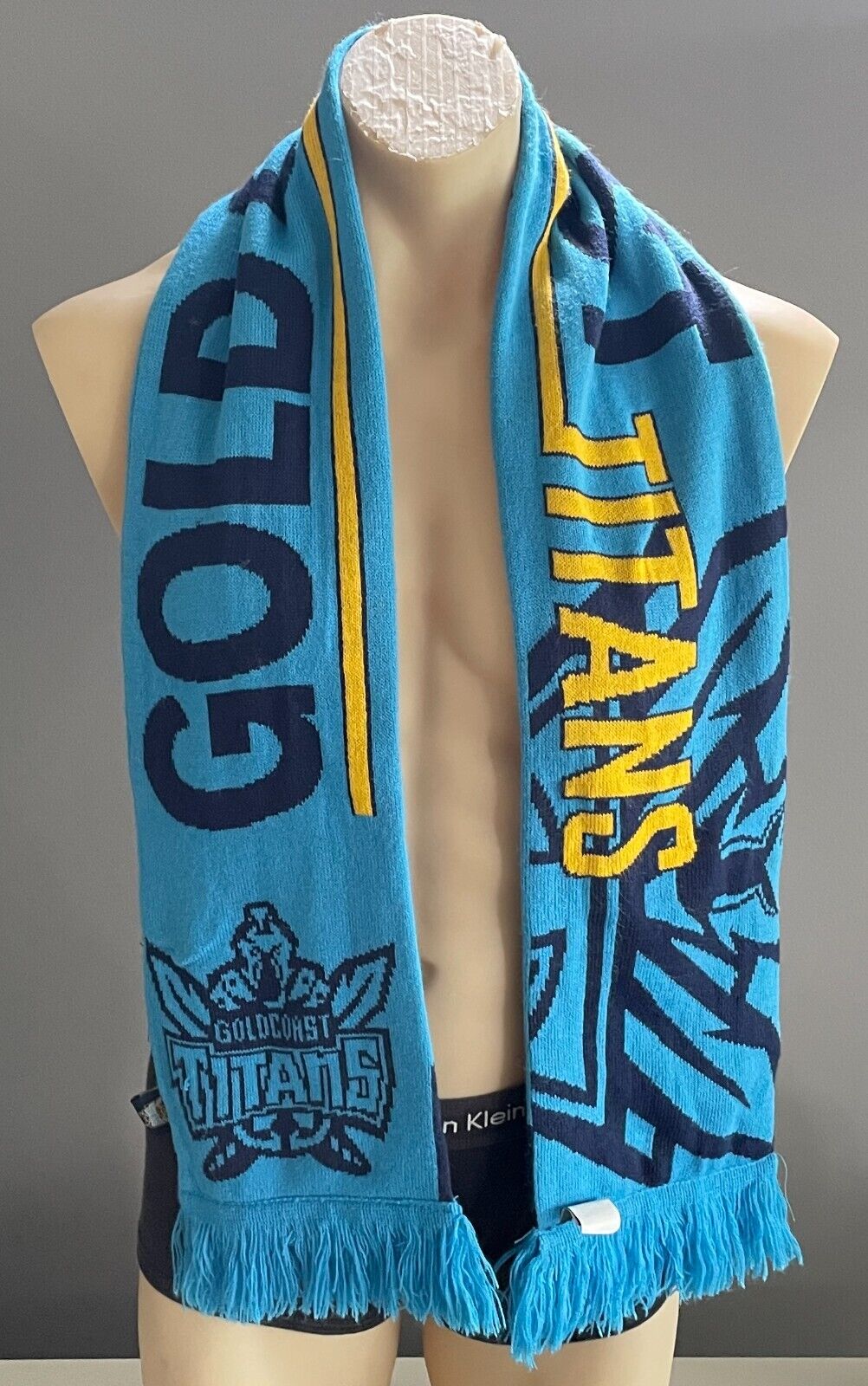 Fan Scarf GOLD COAST TITANS NRL Blue & Yellow Knit Supporter Scarf Fringed