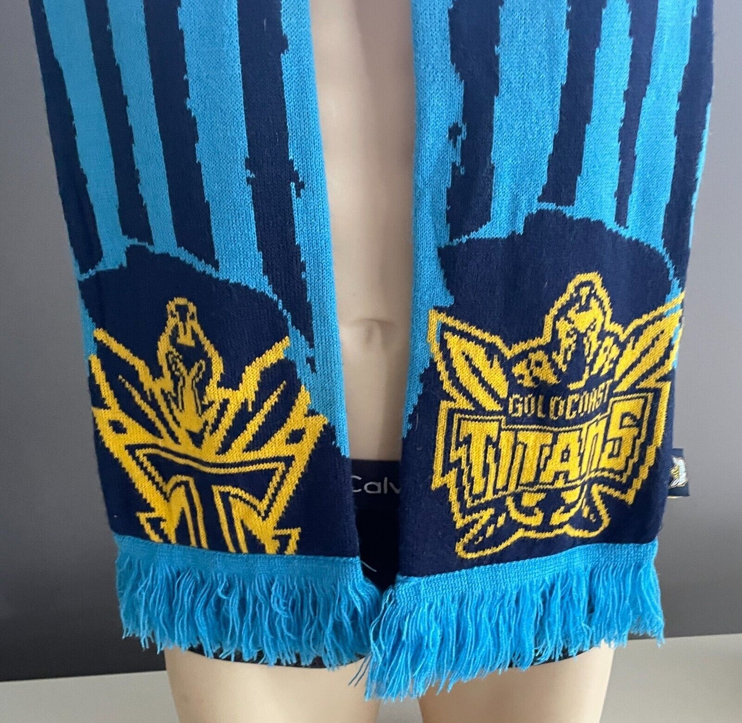 Fan Scarf GOLD COAST TITANS NRL Blue & Yellow Knit Supporter Scarf Fringed