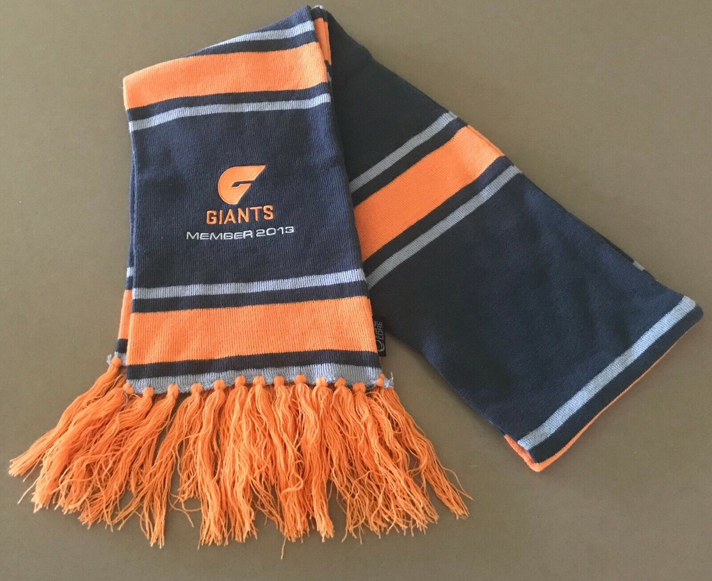 Fan Scarf GIANTS Football AFL GREATER WESTERN SYDNEY 2013 Member Knit Fringed
