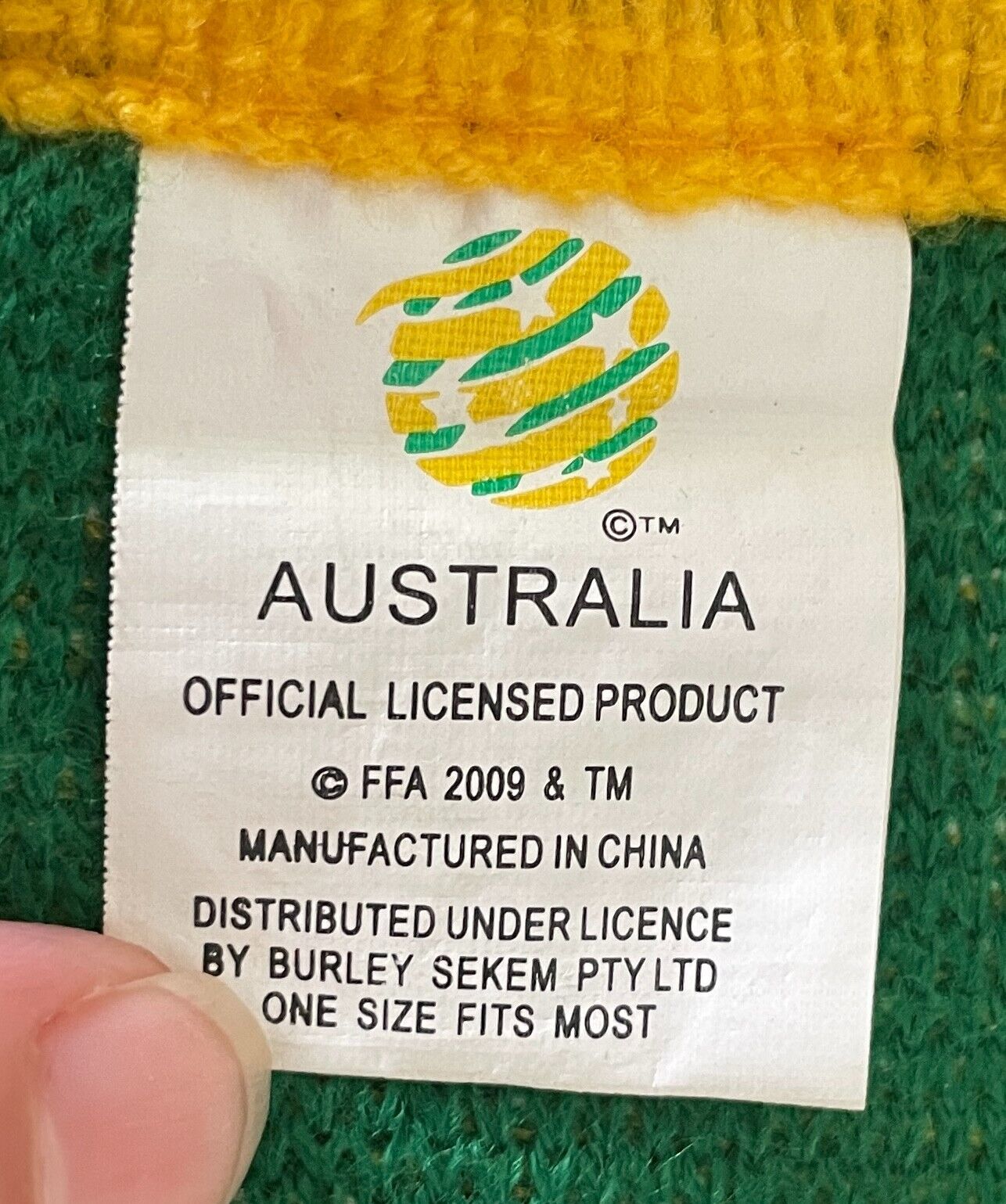 Fan Neck Scarf SOCCEROOS AUSTRALIA Green Gold Fringed Soccer Football Reversible