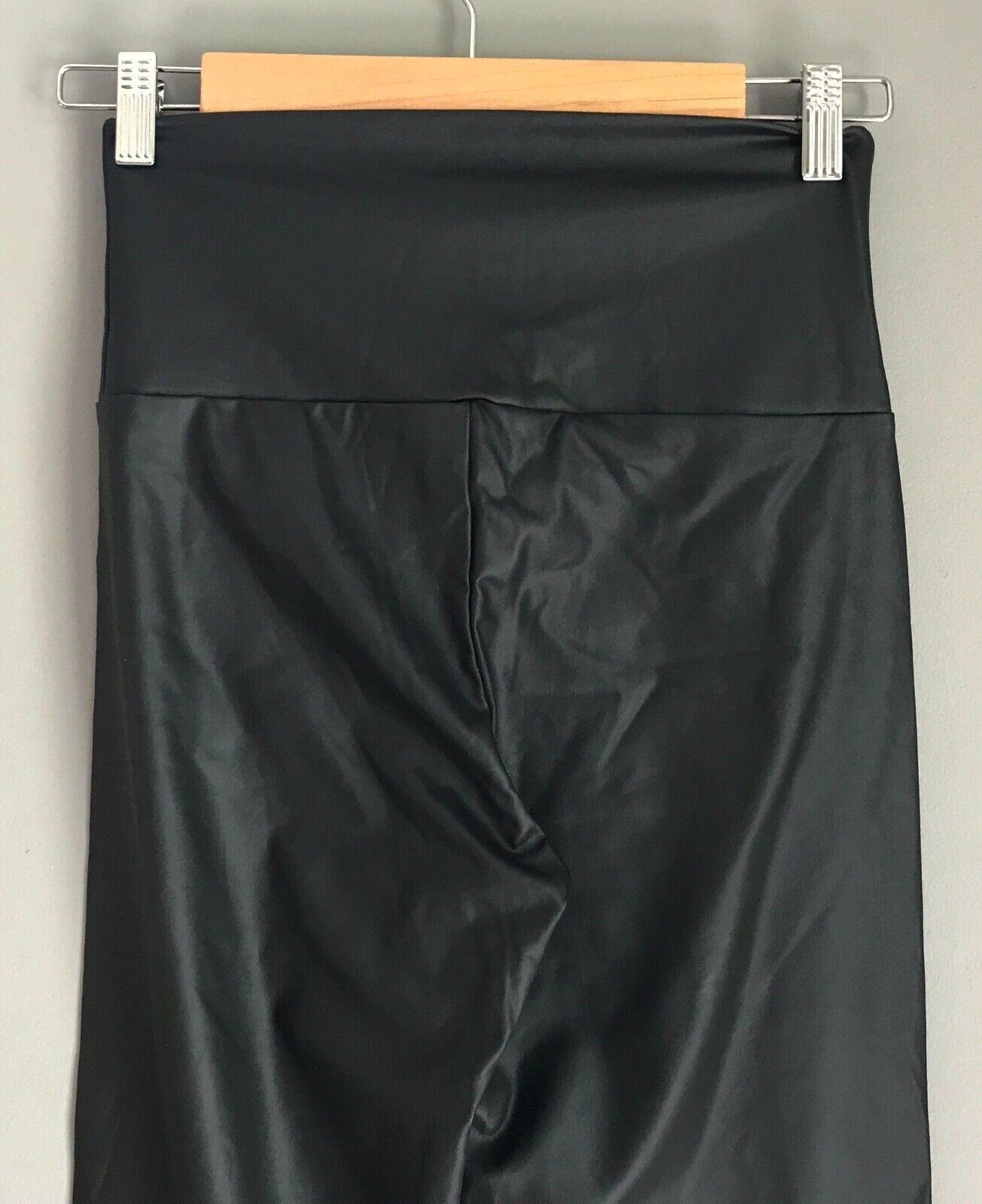 L Mex 30 Leggings Black MATTE Wet Look Fabric Long Stretch Size L 12 NEW