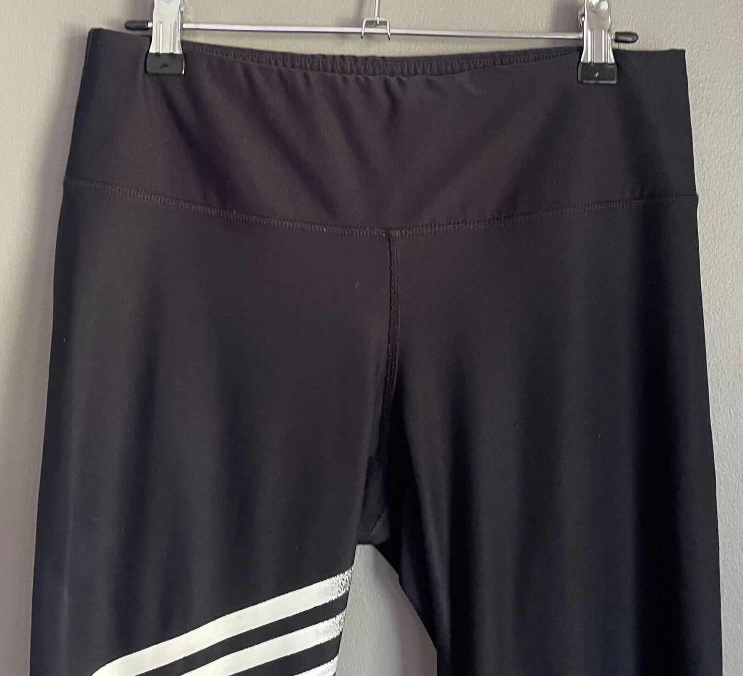 Leggings 90 DEGREES BY REFLEX Full Length White Trim Sz M Gym Activewear Pants
