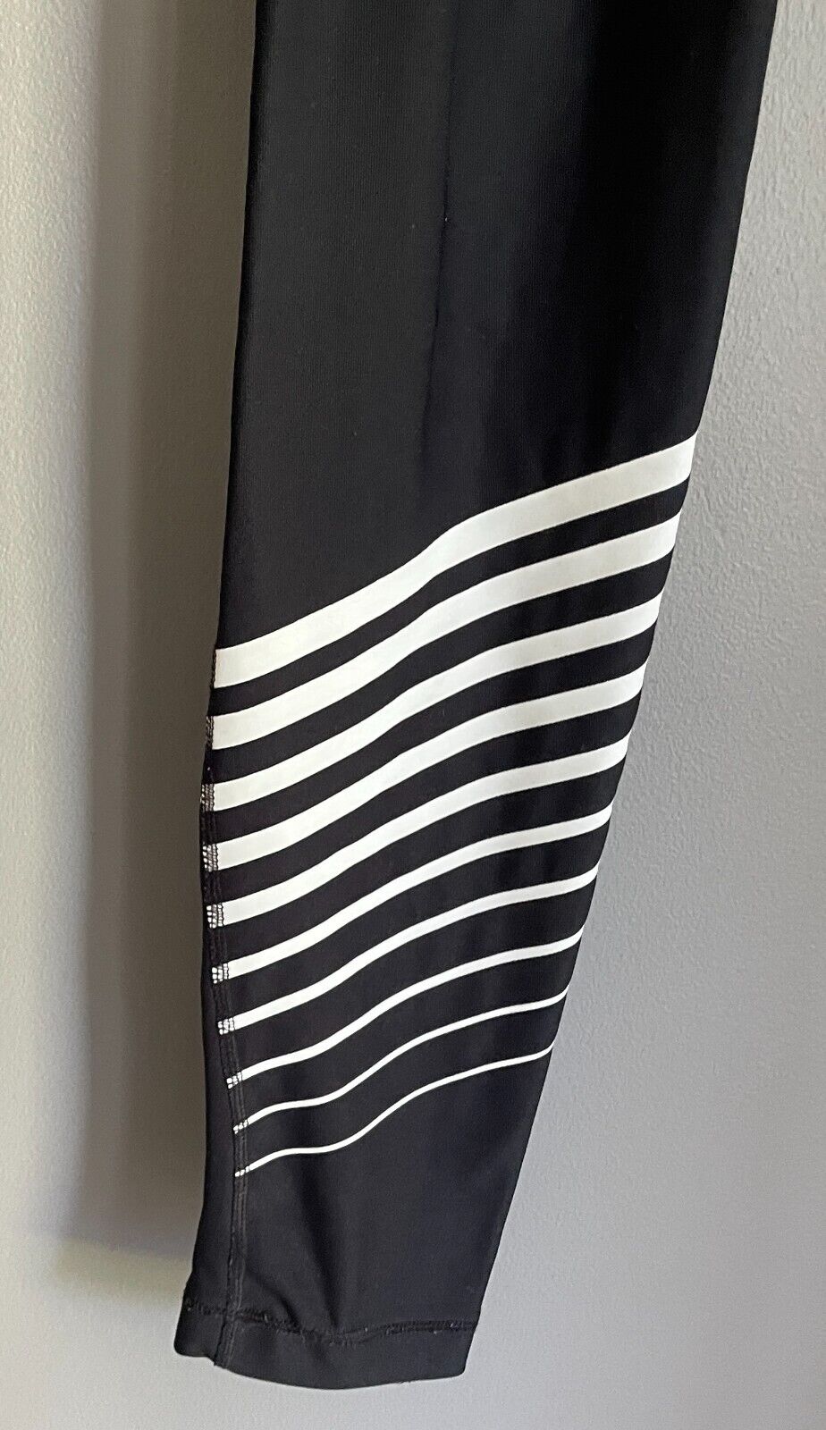 Leggings 90 DEGREES BY REFLEX Full Length White Trim Sz M Gym Activewear Pants
