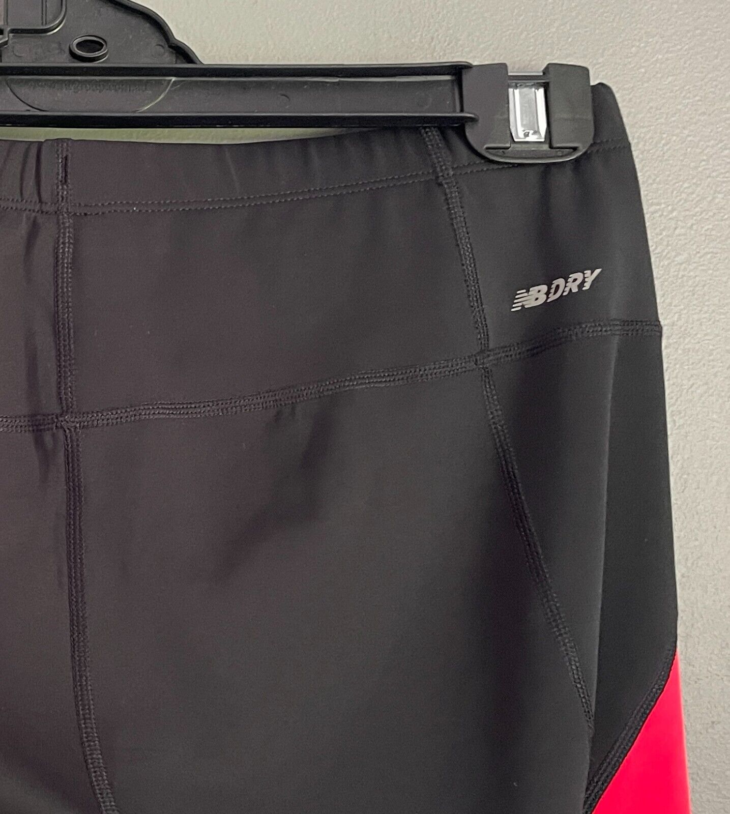 Leggings NEW BALANCE Dry Capri Black Neon Trim Running Gym Active Pants L 12 14