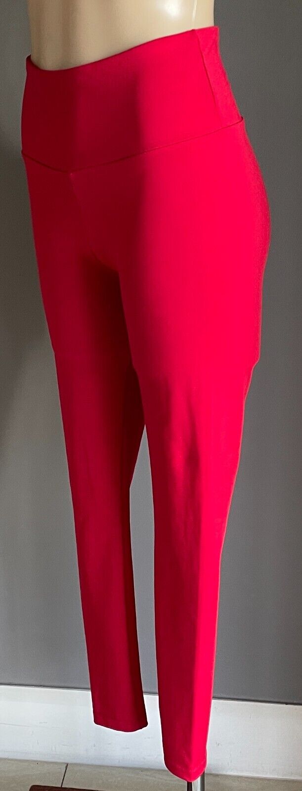 SCRUNCH BUTT Leggings Red Stretch Full Length Sz M 10 Activewear Long Pants