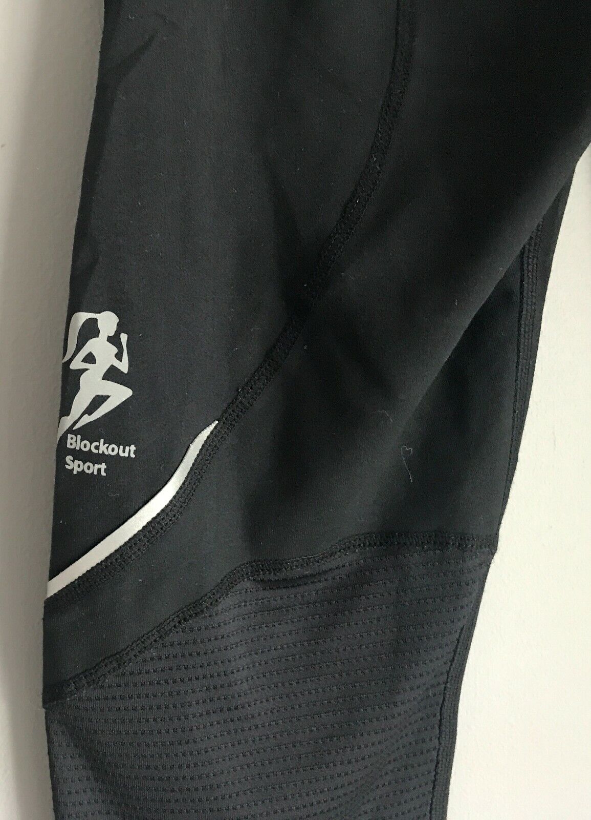 BLOCKOUT CLOTHING Leggings Black 3/4 Compression Running Size M 10 Activewear