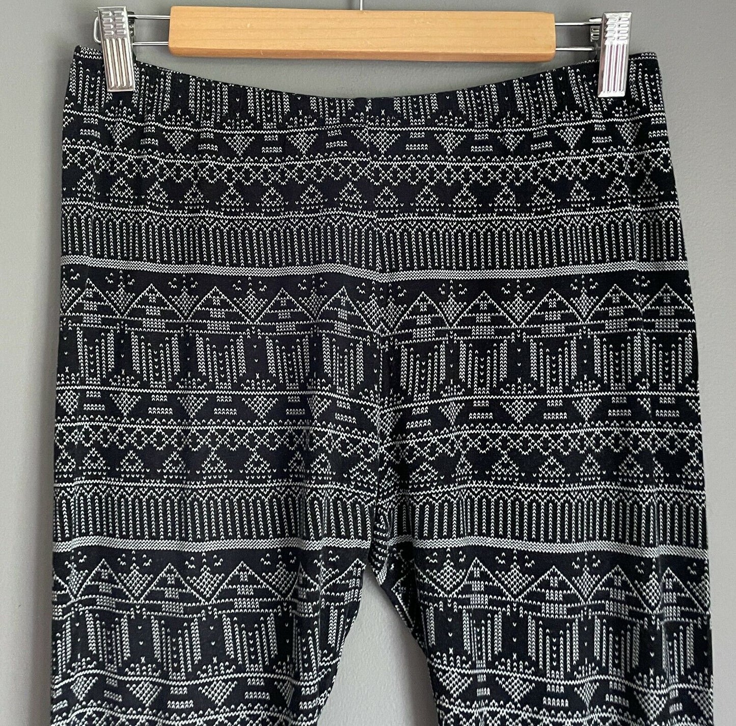 FREE FUSION Leggings Stretch Black & White Geo Print 7/8 Light Size 12 Casual