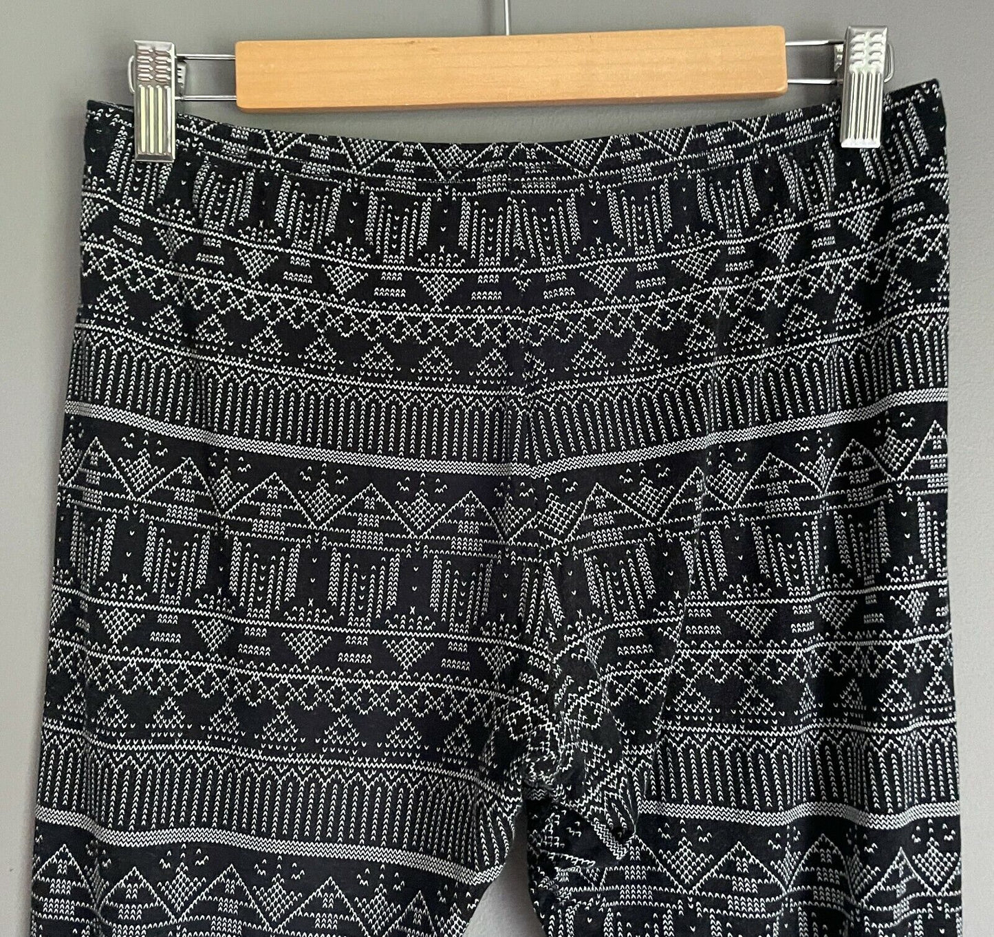 FREE FUSION Leggings Stretch Black & White Geo Print 7/8 Light Size 12 Casual