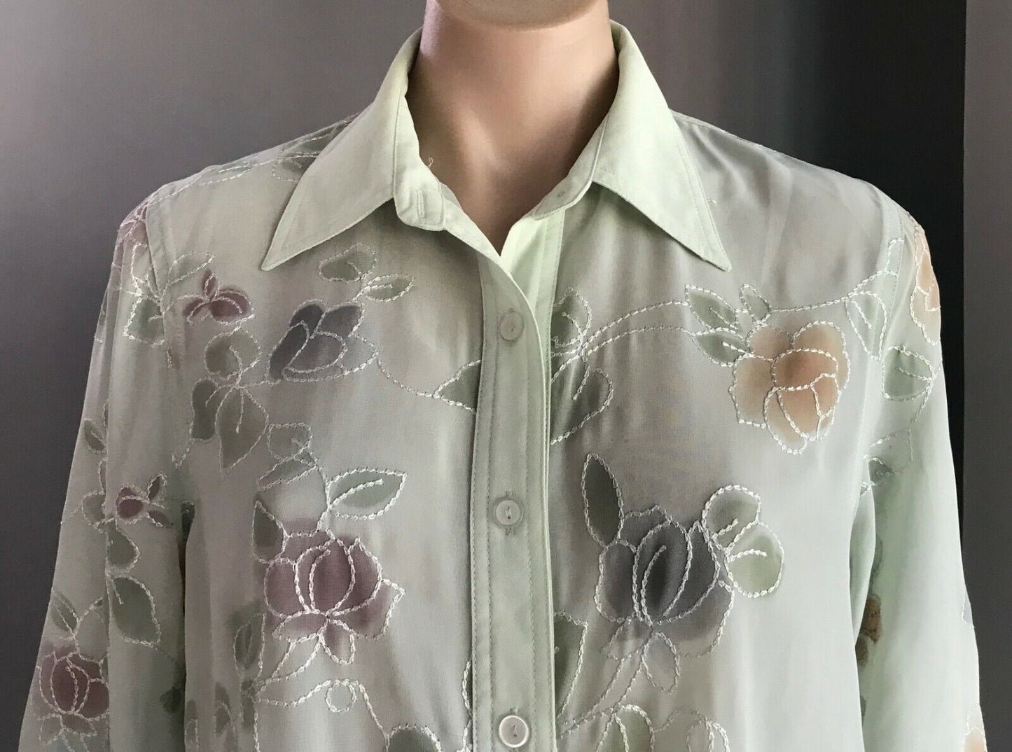RICKI RENEE Top Blouse Pale Green Floral Embroidered 3/4 Sleeve Ladies Size 14