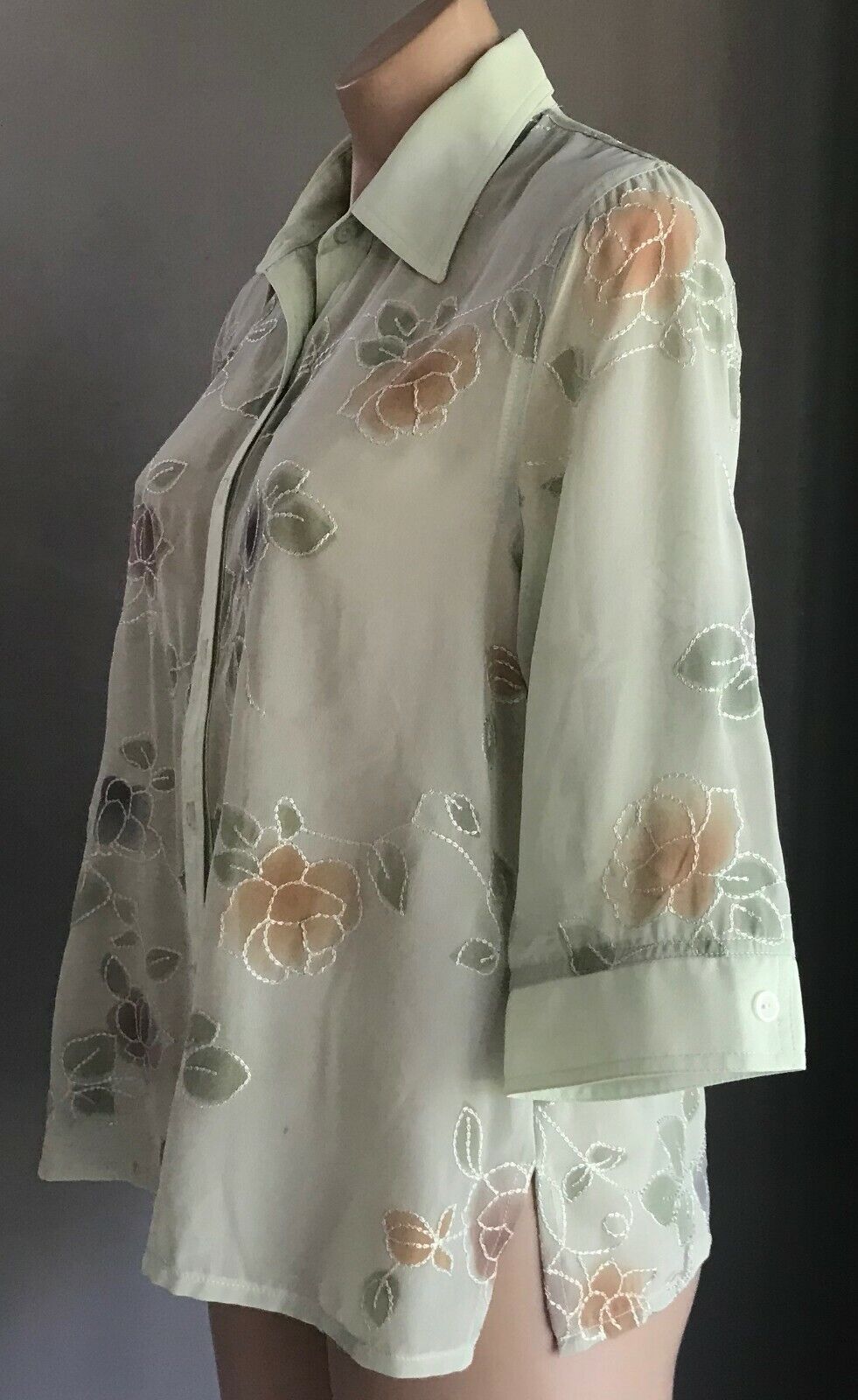 RICKI RENEE Top Blouse Pale Green Floral Embroidered 3/4 Sleeve Ladies Size 14