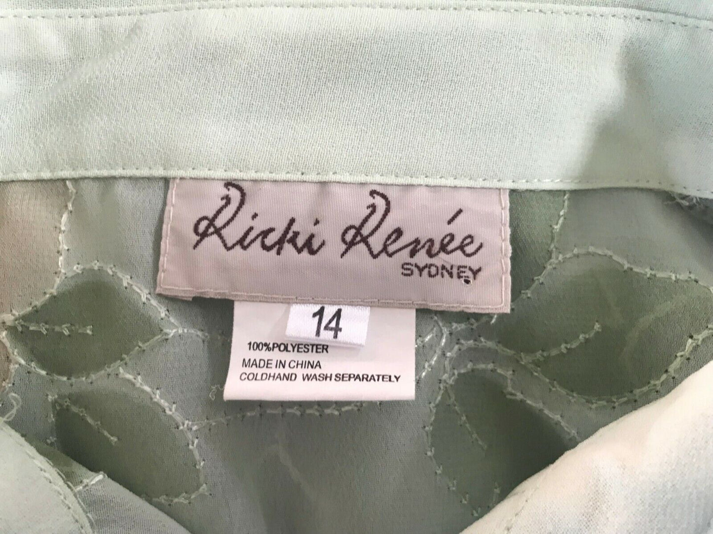 RICKI RENEE Top Blouse Pale Green Floral Embroidered 3/4 Sleeve Ladies Size 14
