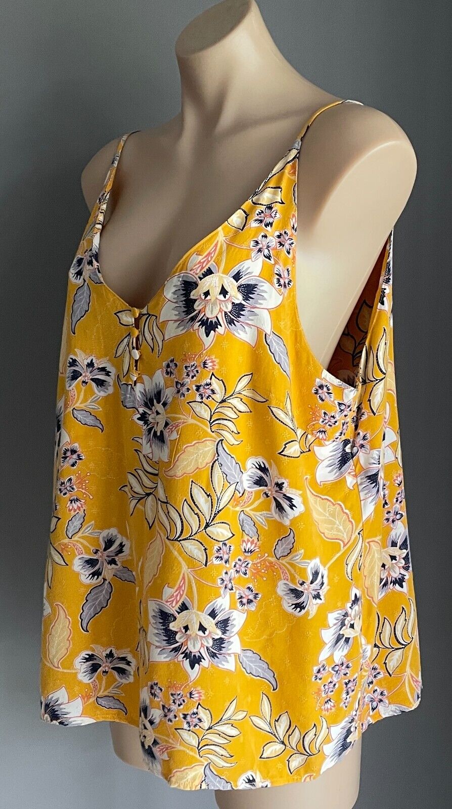 &ME Camisole Mustard Yellow Floral Thin Strap Button Trim Top Size 14 Cami & Me