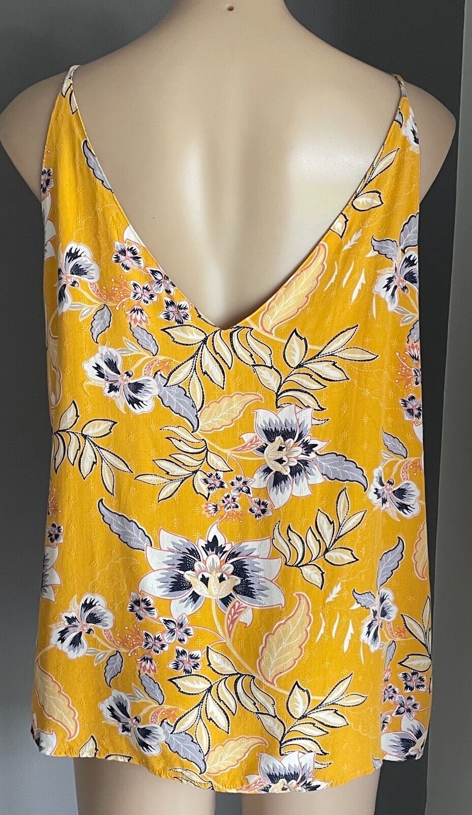 &ME Camisole Mustard Yellow Floral Thin Strap Button Trim Top Size 14 Cami & Me