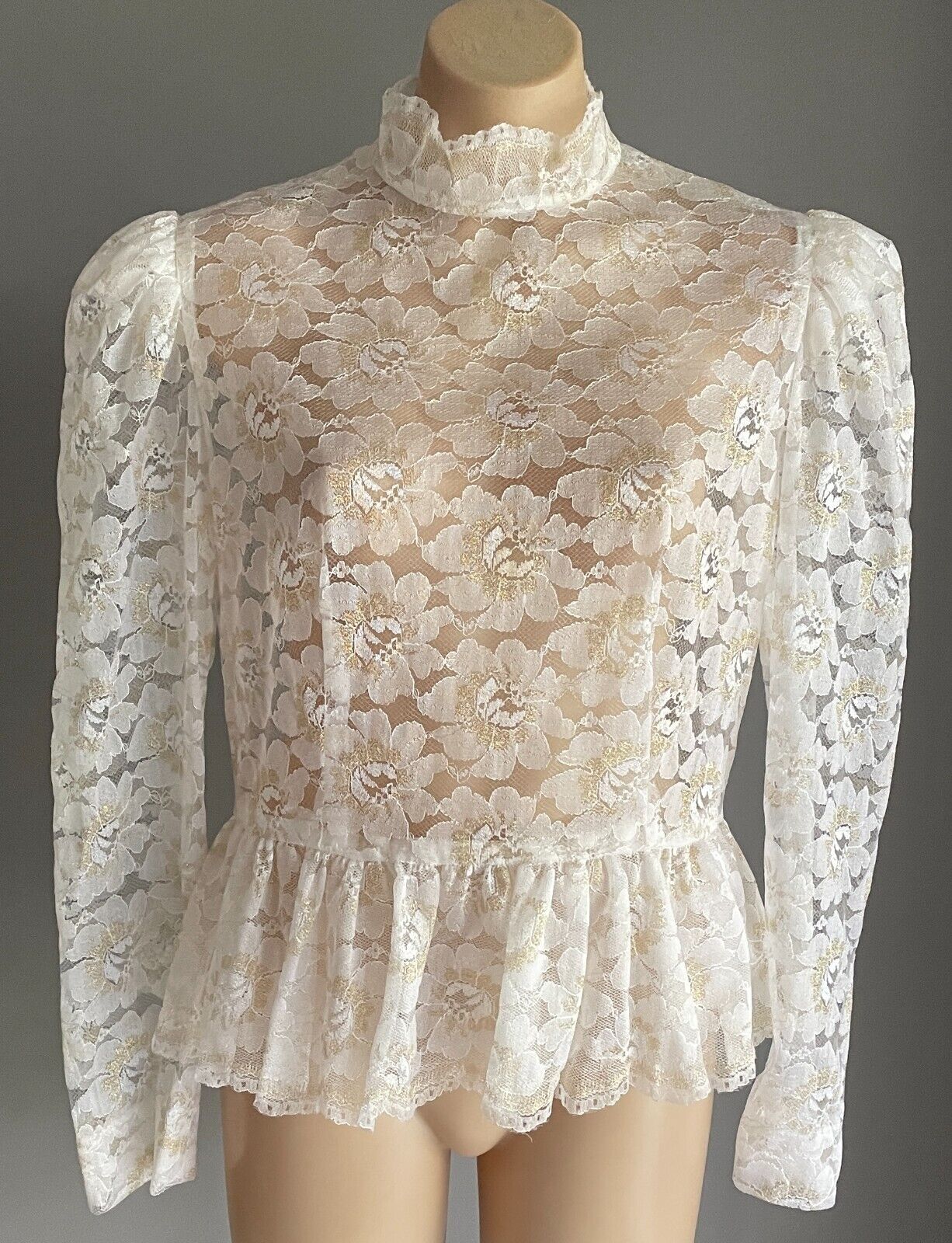 Antique Top White Lace High Neck L/Sleeve Blouse Gold Glitter Highlights Size 10