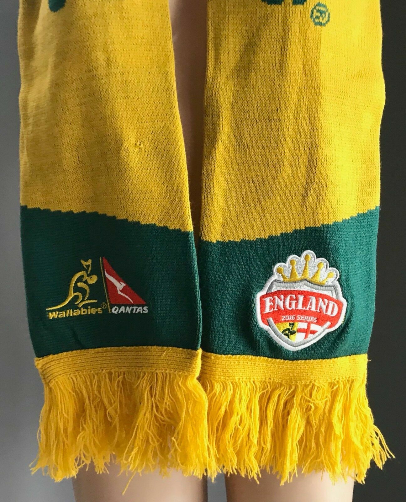 Fan Scarf WALLABIES Official Green Gold Australian 2016 England Tour Knit Fringe