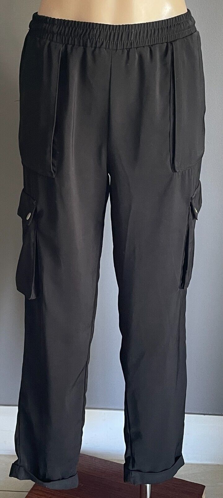 Ladies Size 10 Pants SILVER WISHES Cargo Black Elastic Waist Tapered Cuff Leg