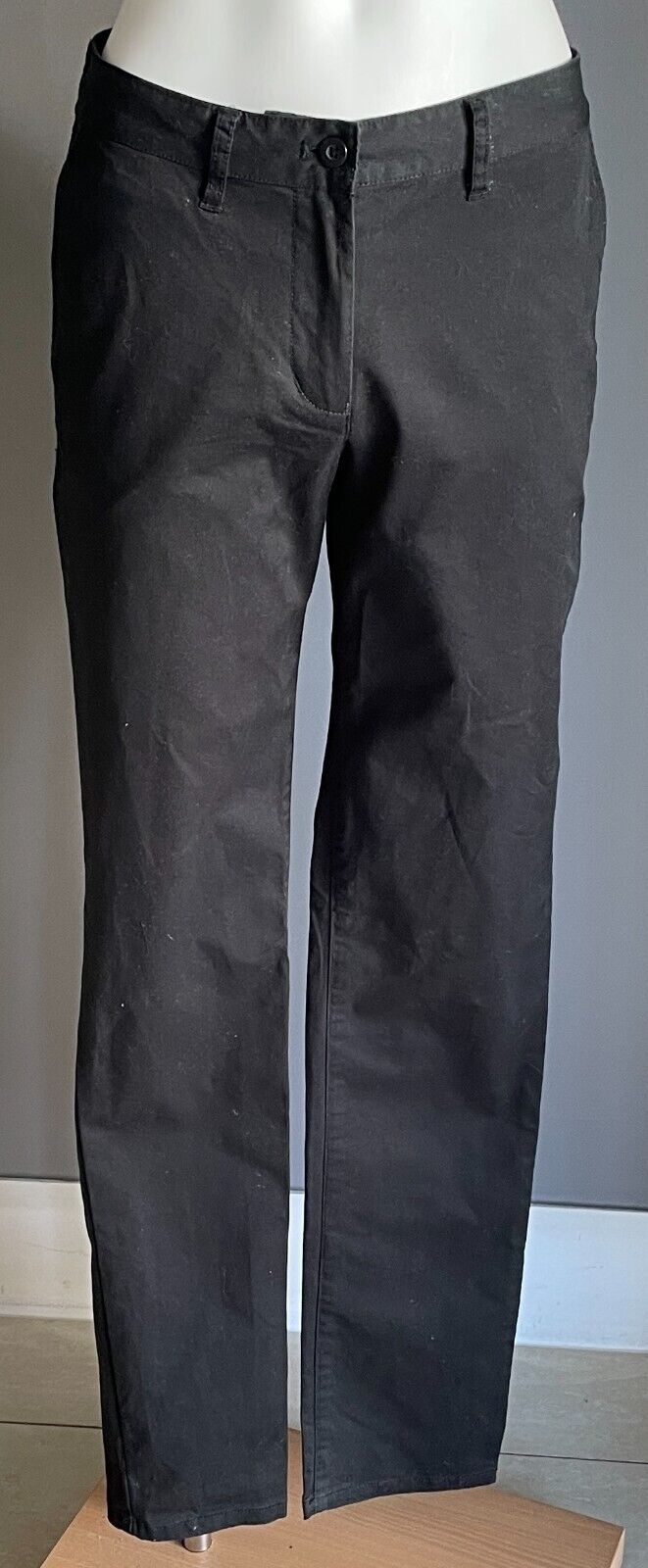 Ladies Size S 8 Pants CARGO CREW Black Skinny Leg Long "Hoyts" Logo At Back