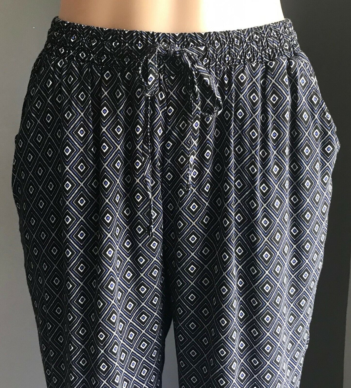 ED.IT.ED Blue Black White Geo Elastic Waist Tapered Harem Ladies Size 10 Pants