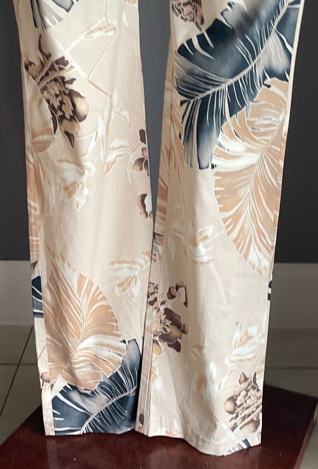 Ladies Size 10 Pants PRINTSTAR Beige Floral Straight Leg Stretch Trousers RETRO