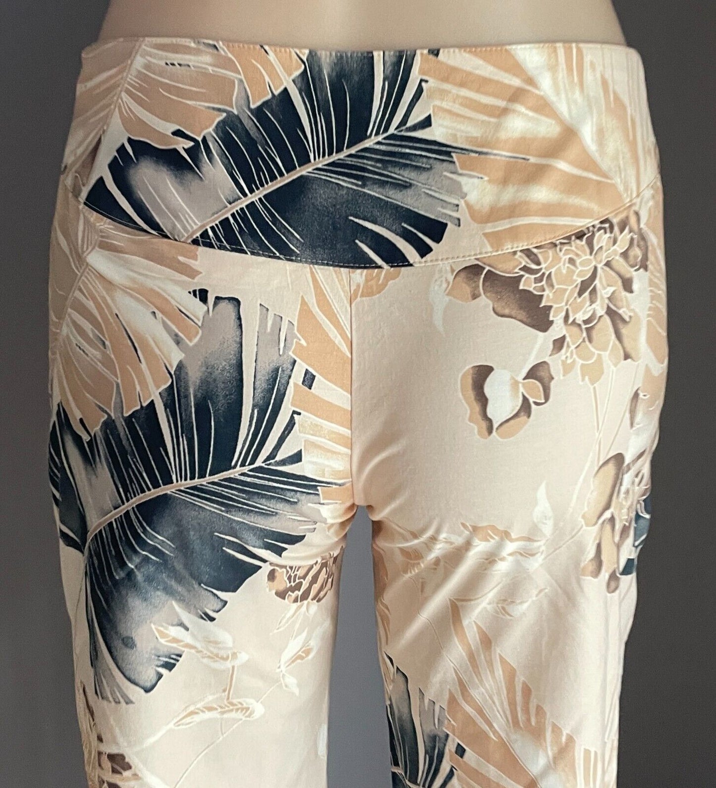 Ladies Size 10 Pants PRINTSTAR Beige Floral Straight Leg Stretch Trousers RETRO