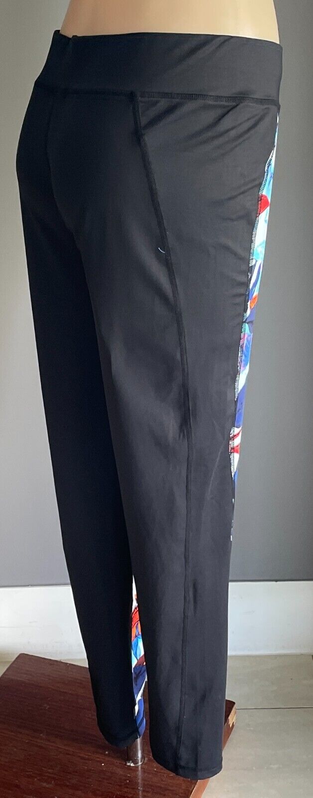 Leggings ASANA Train Full Length Black & Floral Size 16 Moisture Wicking NEW