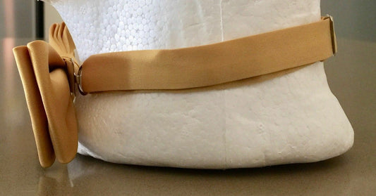 TIE RACK Mens Vintage Classic Gold Satin Look & Feel Pre-tied Bow Tie