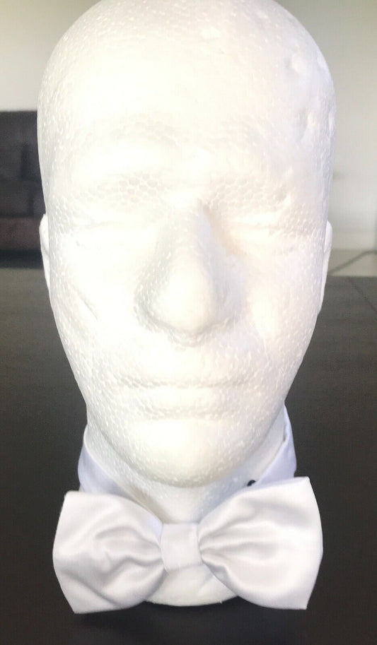 RON BENNETT Classic Mens White Pre-Tied Adjustable Neck Bow Tie