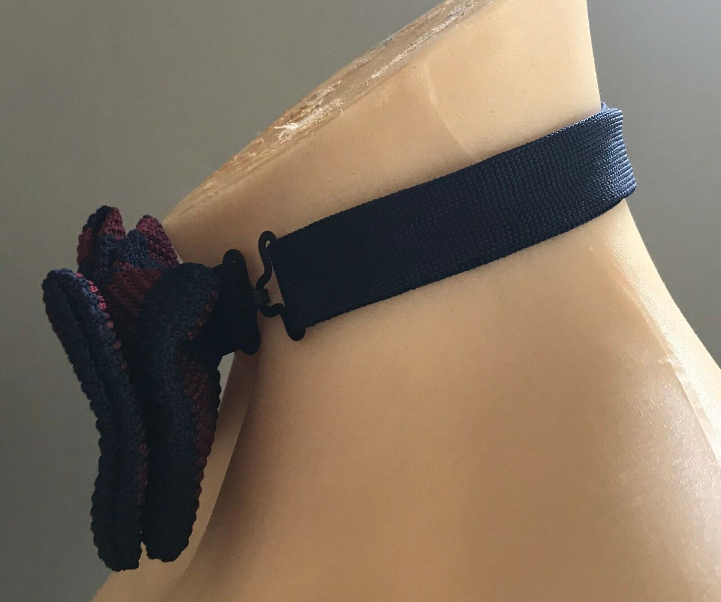 New Classic Mens BOW TIE Burgundy & Navy Blue Textured Fabric Pre-Tied Adjustabl