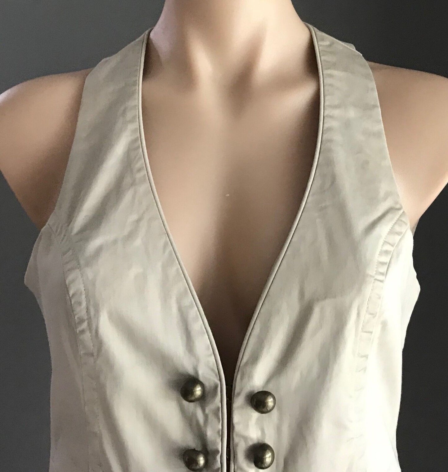 OJAY Vest Waistcoat Beige Sleeveless Fitted Racer Back Buttoned Top Size 10