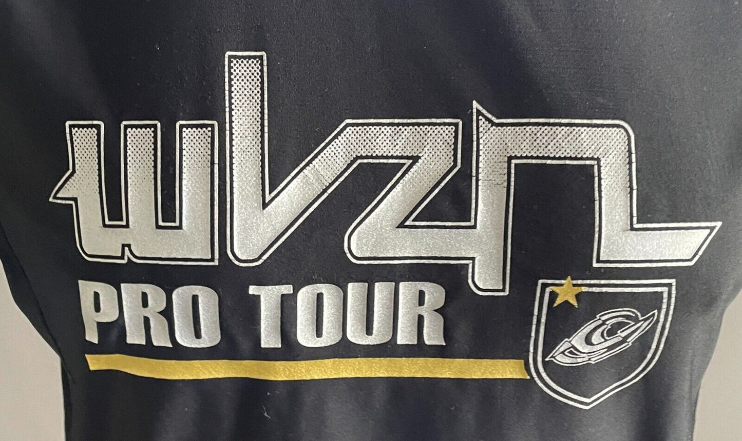 WIZN Pro Tour Mens Rashie Top Black Short Sleeve Logo Branded Rash Vest Size XL