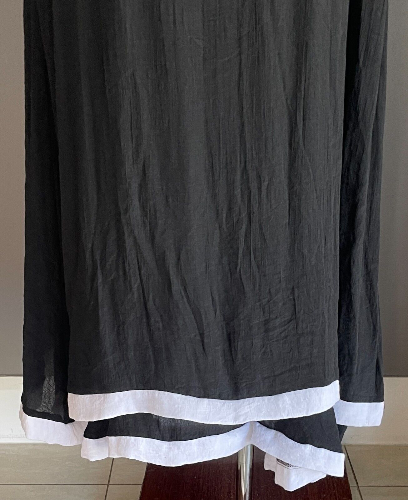 Maxi Dress BEE KEEPERS Black & White Hem Trim Sleeveless A-Line Size 14