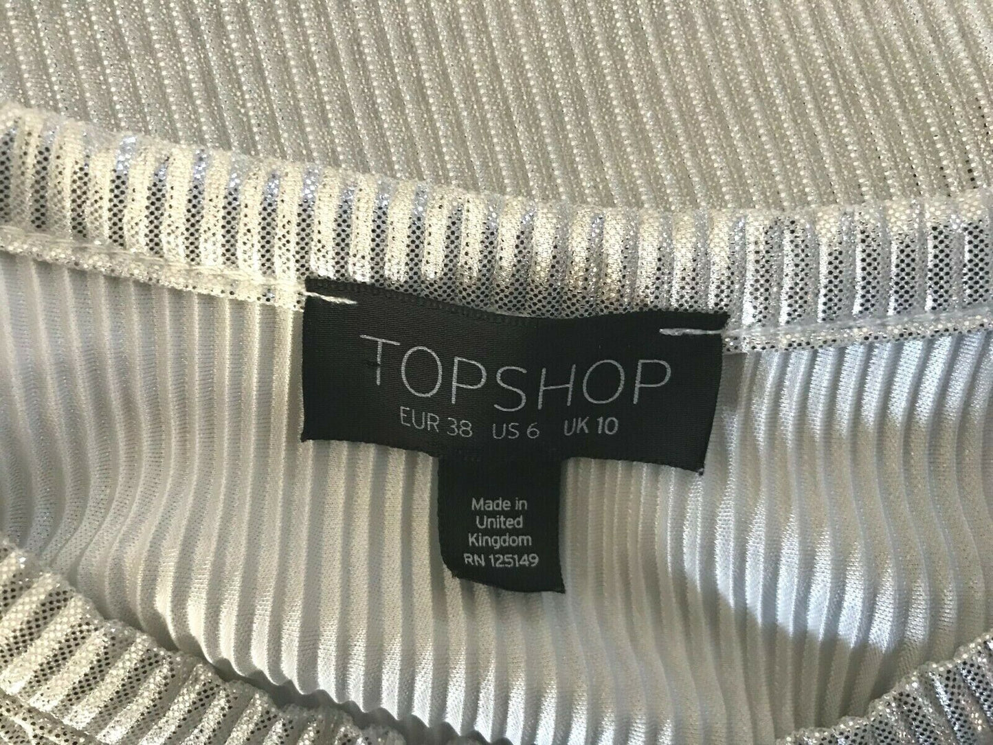 TOPSHOP Top Slinky Silver Self Stripe Stretch Short Sleeve Side Slits Tee Sz 10