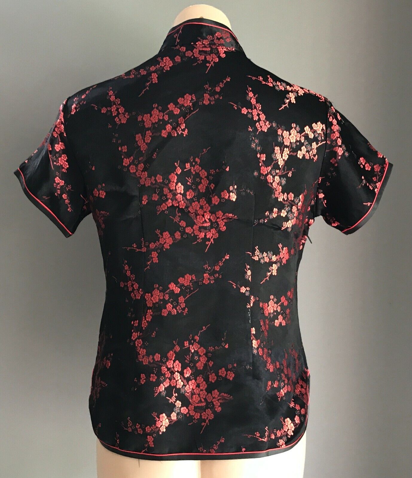 Vintage 1960’s Satin CHEONGSAM Blouse Black Red Floral Short Sleeve Top Sz 8 10