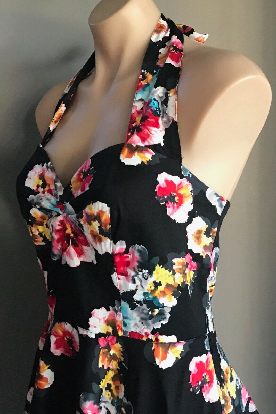 Fit & Flare Dress Black Floral Halter Neck Ladies Size 14 Retro Handmade 1950's