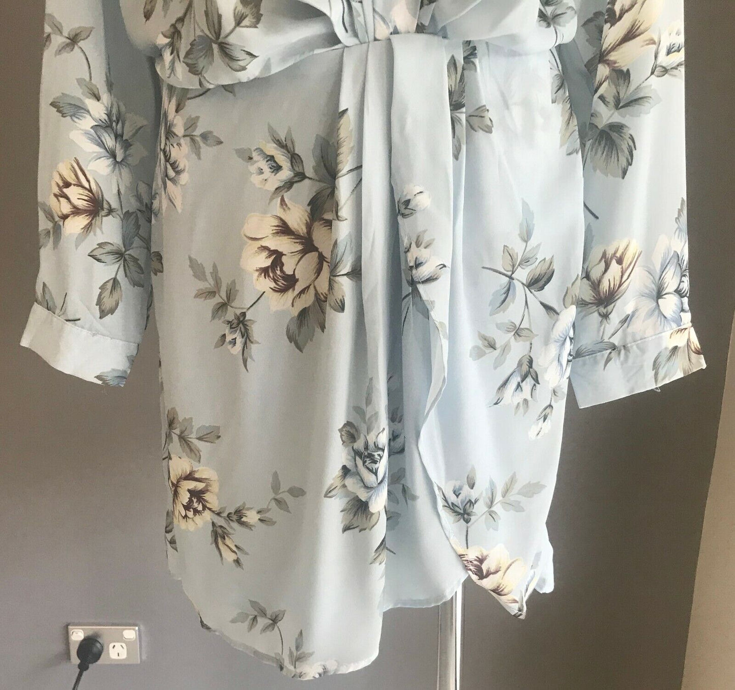 ESTHER "Hughes" Dress Blue Floral LongSleeve Drape Front Short Dress Size 14 NEW