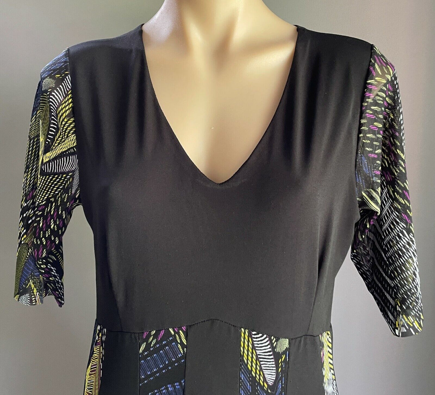 SASH Dress Black & MultiColoured Mesh Net Insert 3/4 Sleeve Empire Waist Size 14
