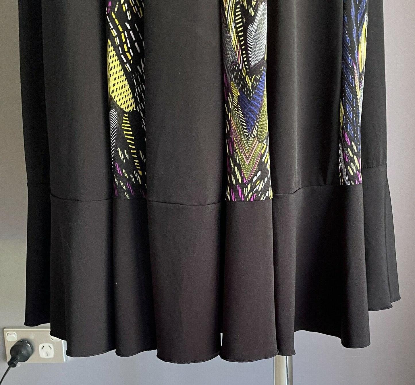 SASH Dress Black & MultiColoured Mesh Net Insert 3/4 Sleeve Empire Waist Size 14